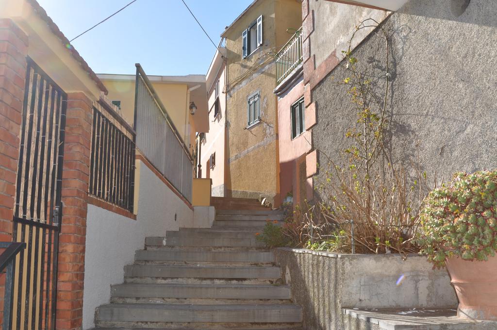 Corniglia - San Bernardino Wifi Apartment Екстериор снимка