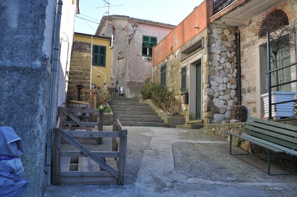Corniglia - San Bernardino Wifi Apartment Екстериор снимка