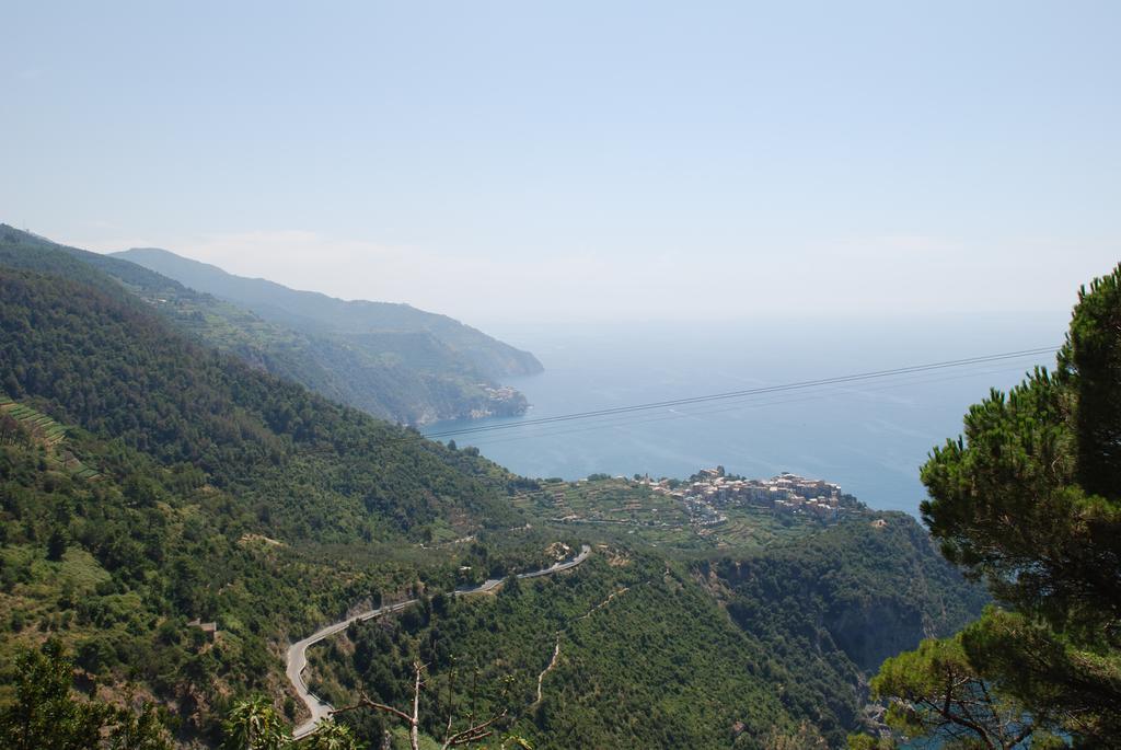 Corniglia - San Bernardino Wifi Apartment Екстериор снимка
